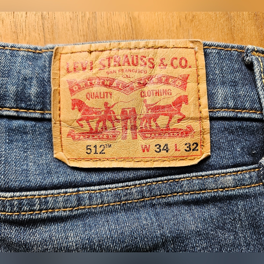 Levi's 512 mens Blue Jeans, W34 L32, Excellent Used Condition!